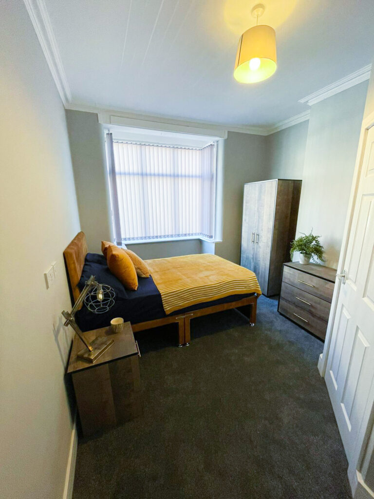 Albany Road Bedroom 1