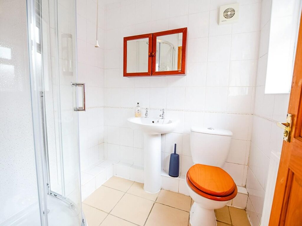 Boothen-Road-Shower-Room