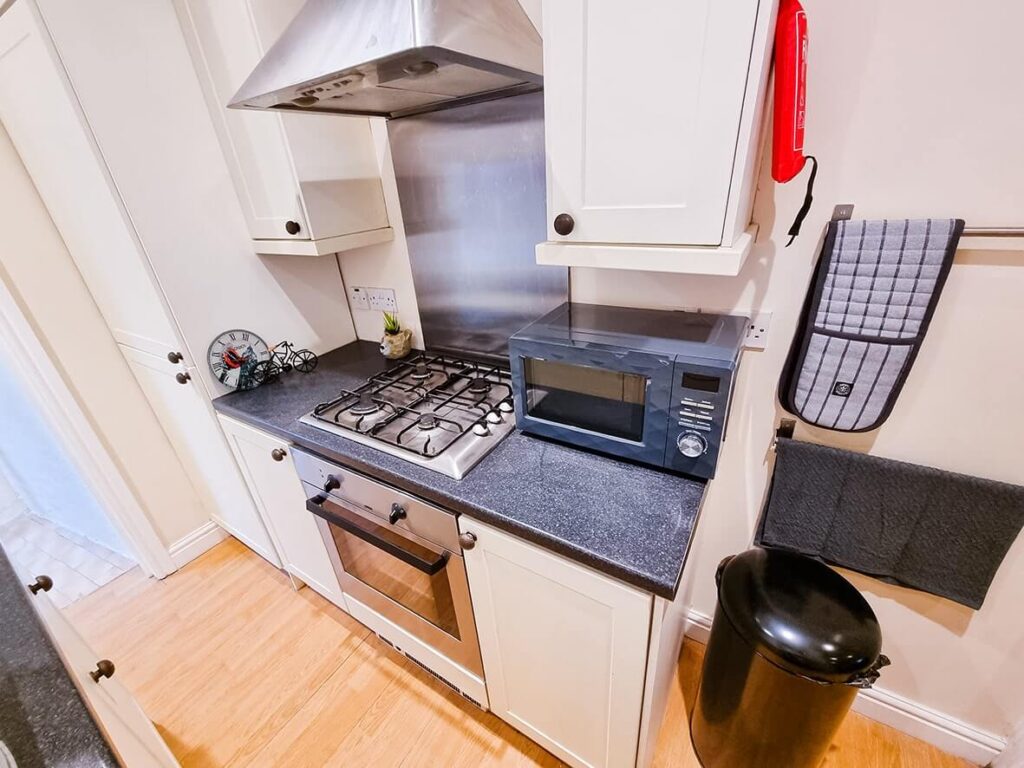 Refinery-Street-Kitchen-v1