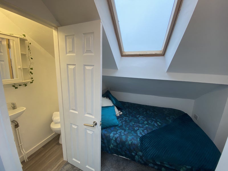 Hollings Street Bedroom 4