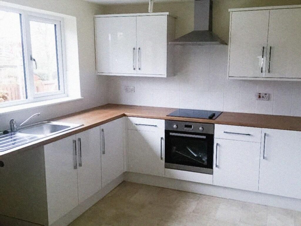 Oakwood-Place-Kitchen-v2
