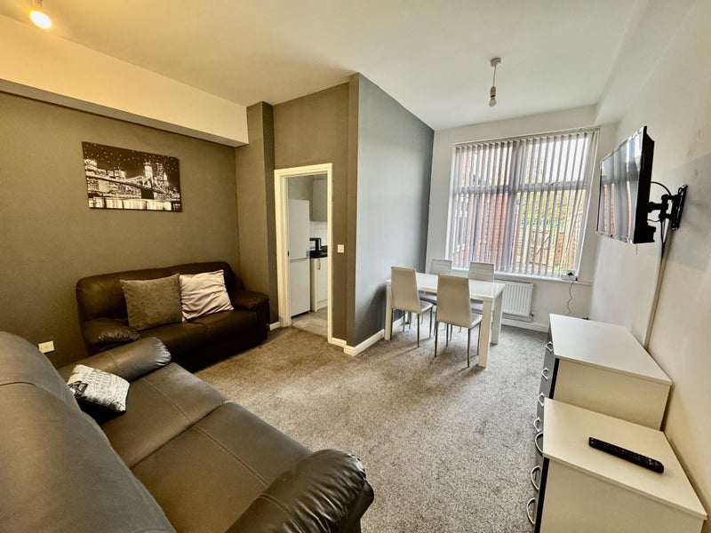 Cotesheath Main Image