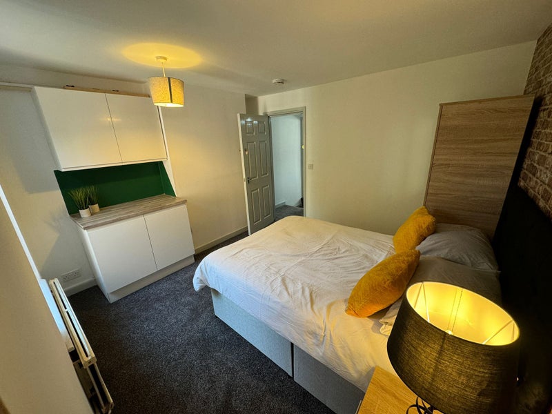 Edleston Road Bedroom 4