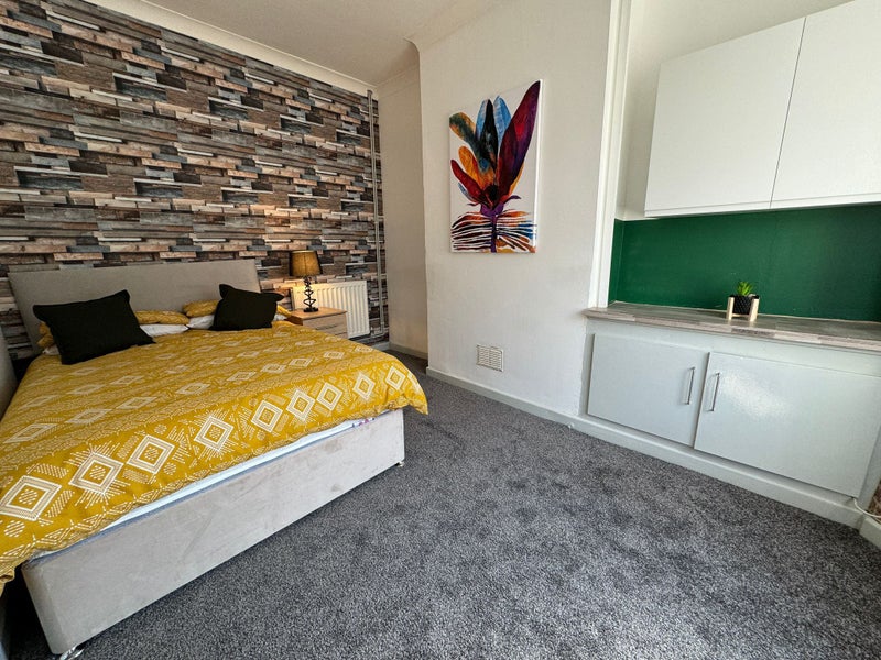 Edleston Road Main Pic
