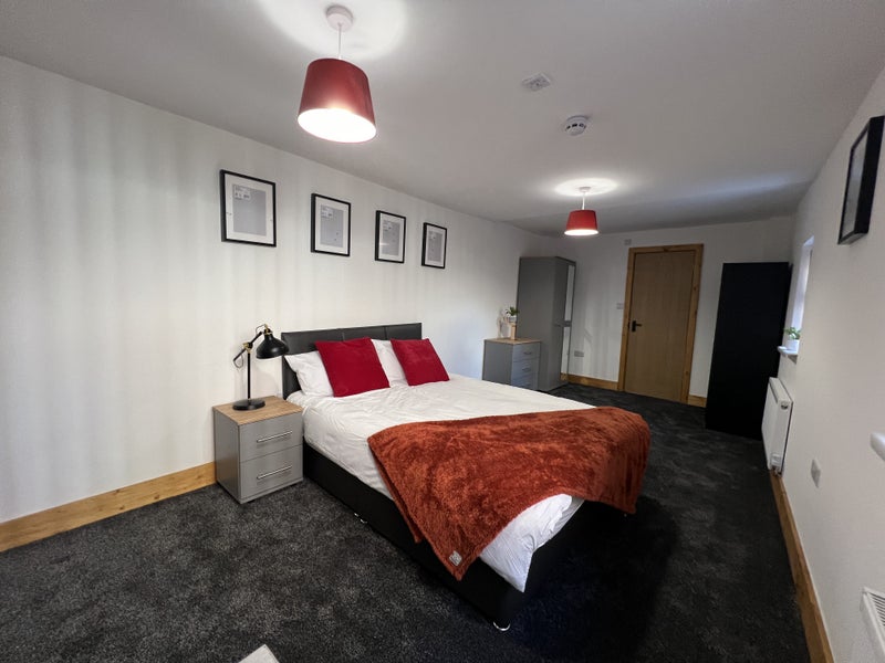 Nile Street Room 1