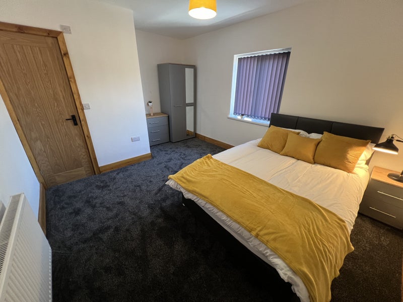 Nile Street Room 3