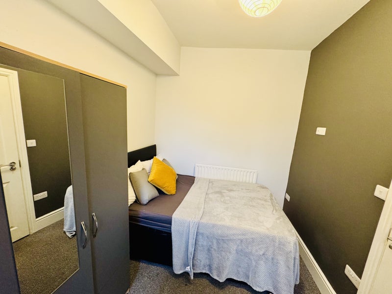 Upper Hillchurch Bedroom
