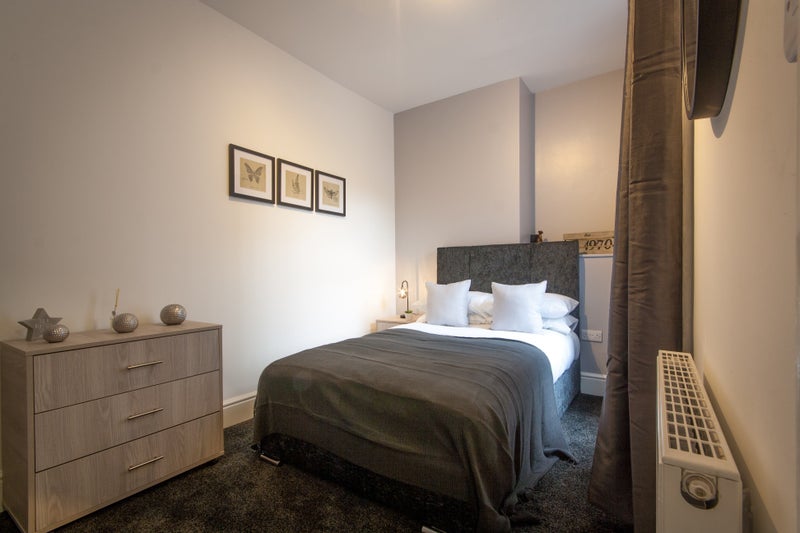 Victoria Street Bedroom 3